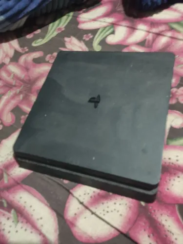 Vendo ps4 preto