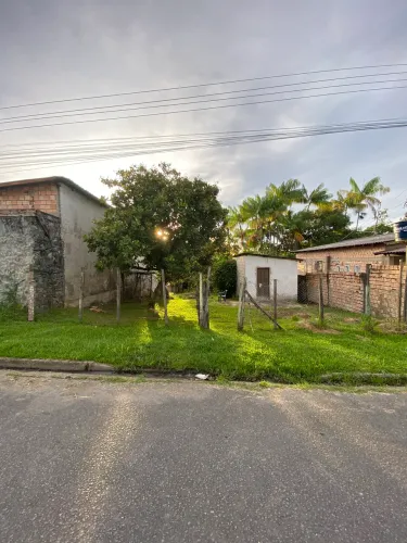 Terreno medindo 12x40