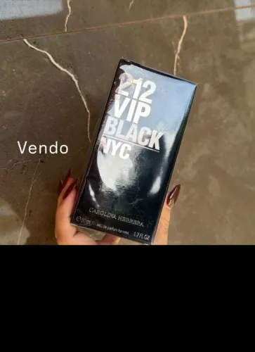 Perfume 212 VIP BLACK