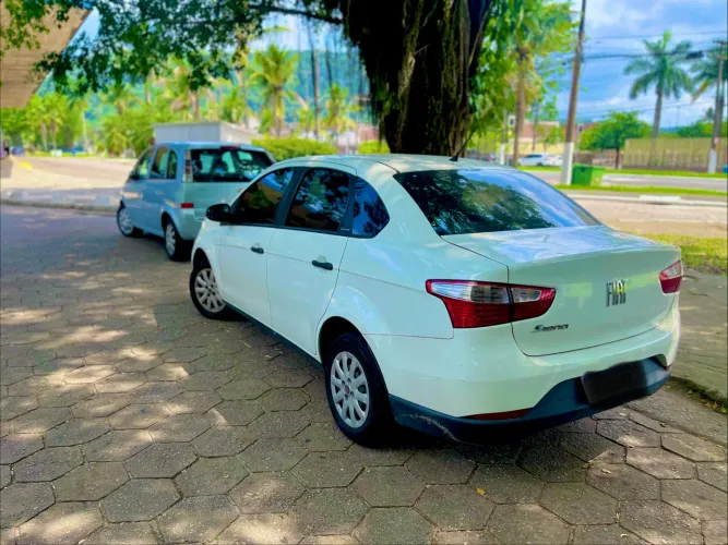Fiat Grand Siena 1.0 EVO Flex 8V 4P 2021