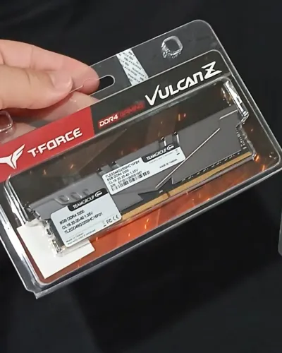 Potência e Velocidade! T-Force DDR4 8GB 3200MHz para PCs Gamer