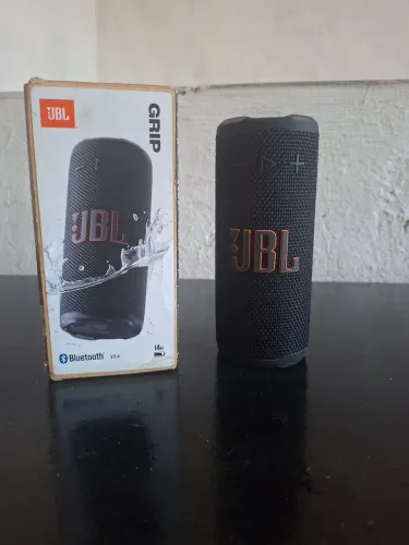 JBL Grip