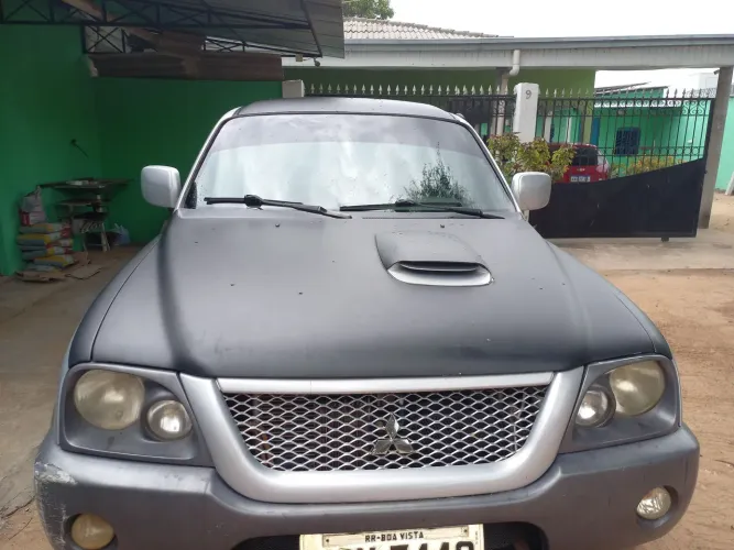 Mitsubishi L200 Outdoor GLS 2.5 4X4 CD TDI Diesel 2010