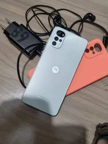 Celular Motorola Moto G22, 128GB, 4GB RAM, Android 12 Entrego.