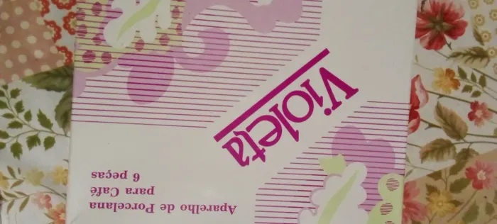 Conjunto de café Violeta pozzani