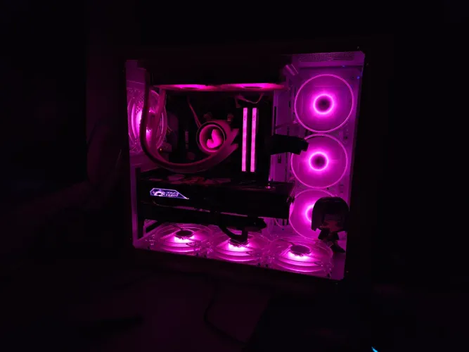 PC Gamer completo RTX 4070 Super e Ryzen 7 X3D