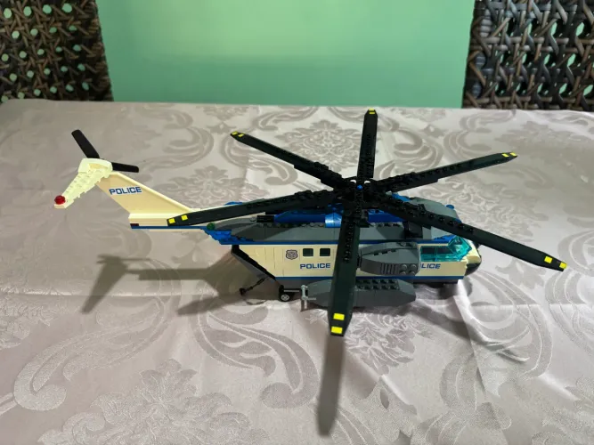 Helicóptero Lego