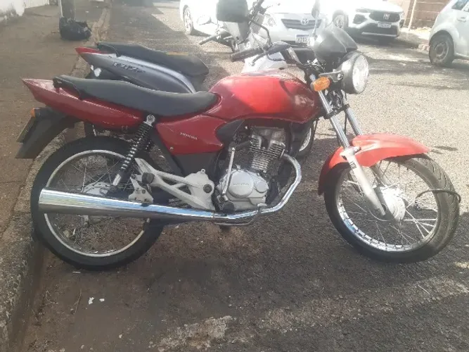 Cg Titan Ks 2003