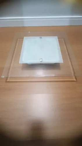 Luminária Plafon medindo 53X53 sobrepor
