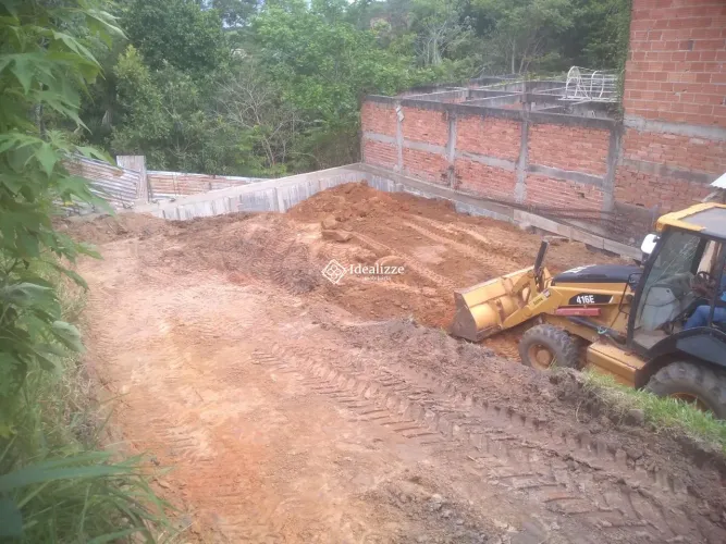 Terreno no bairro Roma - Volta Redonda/RJ