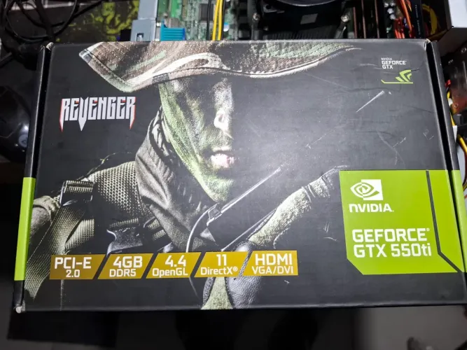 Placa de vídeo Geforce GTX 550ti seminova