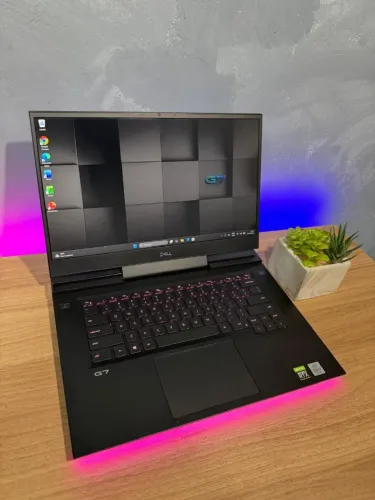 Notebook Gamer Dell G7 i7 RTX 2060 Tela 300Hz"