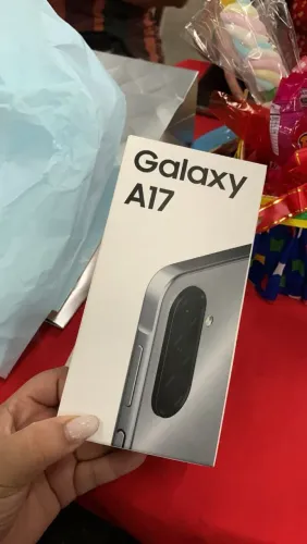 Samsung a17 lacrado