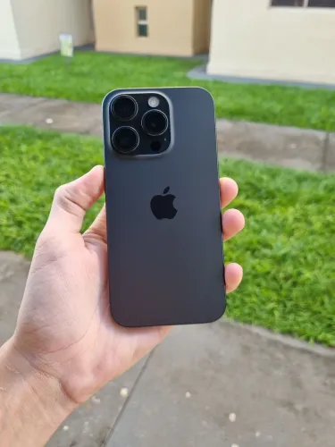 IPhone 15 Pro 256 gigas