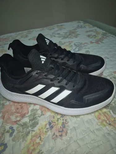 Tenis Adidas masculino