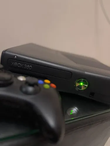 Xbox 360 desbloqueado porém com defeito