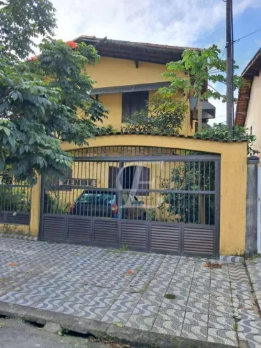Sobrado com 4 dormitórios à venda, 197 m² por R$ 620.000,00 - Vilamar - Praia Grande/SP