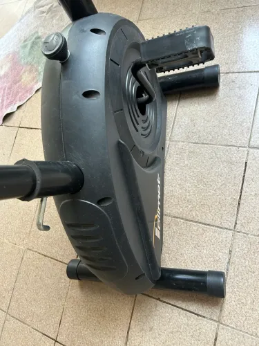 BICICLETA ERGOMÉTRICA