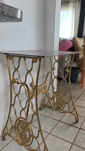 Mesa aparador/pé de máquina singer antiguidade