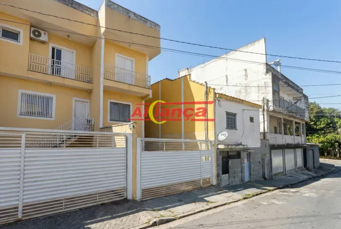 Sobrado 125m², com 3 quartos e 1 suíte à venda na Vila Flórida