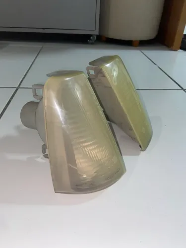 Farol pisca chevette 93