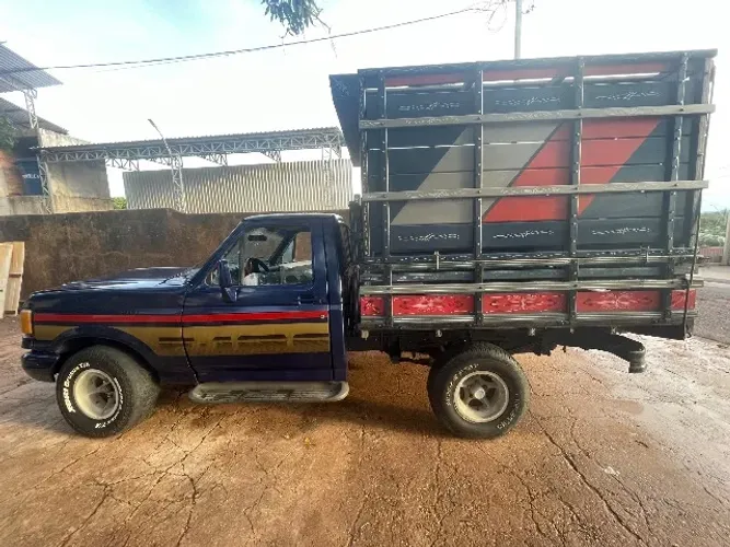 F1000 