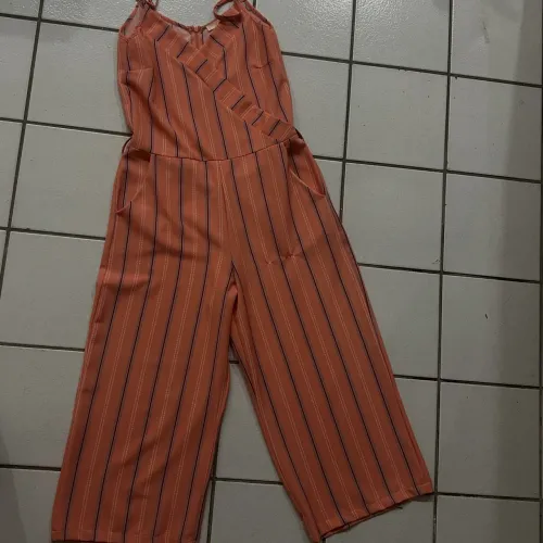 Macacão Pancout Listrado