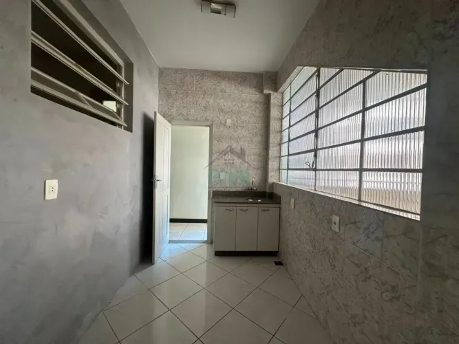 Apartamento á venda com 2 Quartos no IAPI