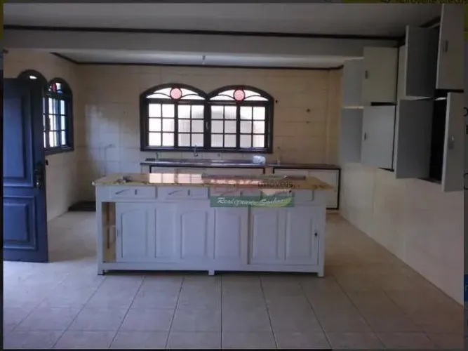 Casa com 3 dormitórios à venda, 600 m² por R$ 583.000,00 - Val Flor - Embu-Guaçu/SP