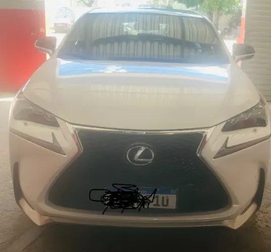 Lexus NX-200T F-sport 2.0 16V 238cv Aut. 2017
