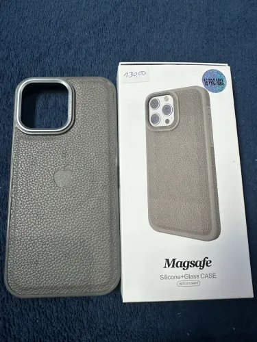 Capa 16 pro Max nova de 130$