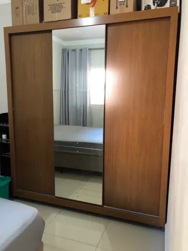 Armário casal 3 portas 