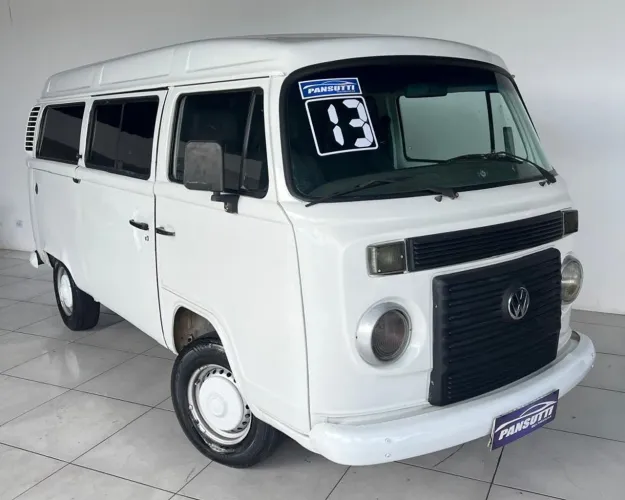 Volkswagen Kombi Escolar/50 Anos 1.4 MI Total Flex 2013