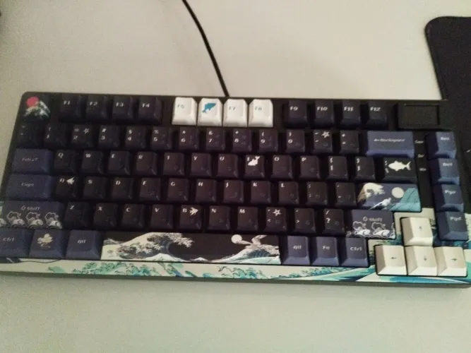 Teclado mecânico gamer