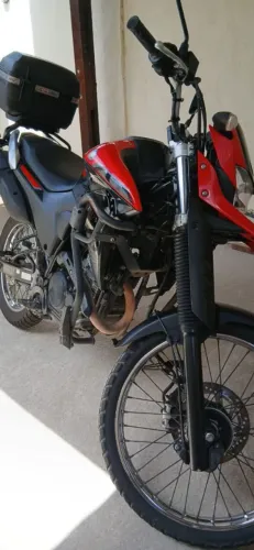 Vende-se moto Lander 250 original impecável no ponto de rodar
