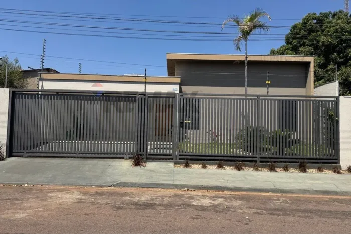 CASA NA VILA AURORA II: