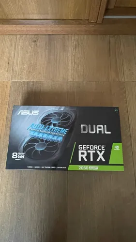 Caixa da RTX 2060 Super Asus