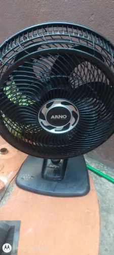 Vendo esse ventilador de mesa 40 cem está funcionando perfeitamente faço entrega
