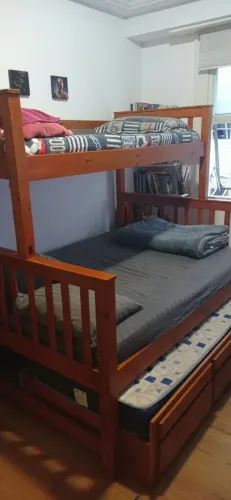 Treliche Excelente Estado com colchão de casal