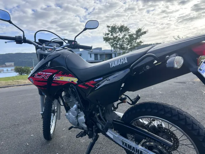 XTZ LANDER 2019 NA COR PRETA !!!