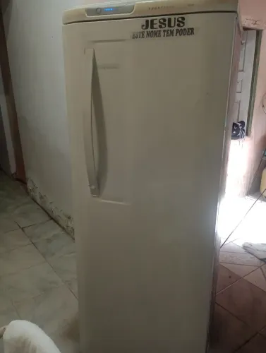 Vendo geladeira