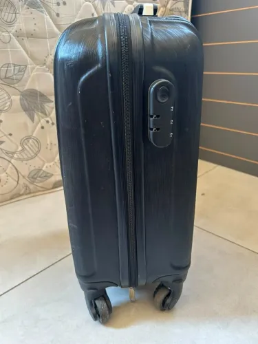 Mala de Bordo Polo King P Preta Rodas Removíveis 360° com Cadeado