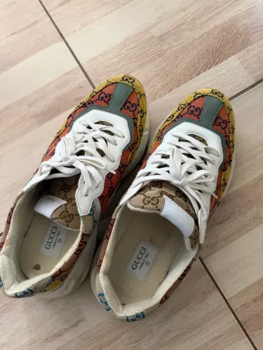 Tênis Gucci original 43/44