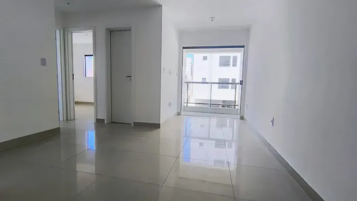 Apartamento com 3 quartos. Bessa
