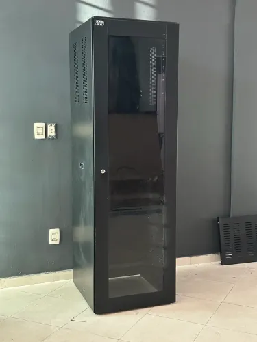 Rack Para Servidor Padrão 19? 40U