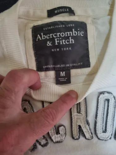 Camisetas e Moletons Abercrombie, Aéropostale, Oakley e Og