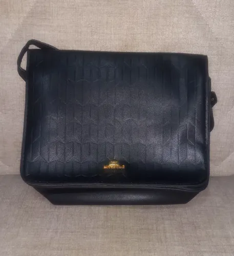 Bolsa Feminina de Ombro Preta