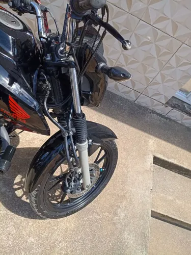 Moto 160 2021
