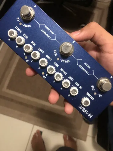 Pedal cube babe para baixo