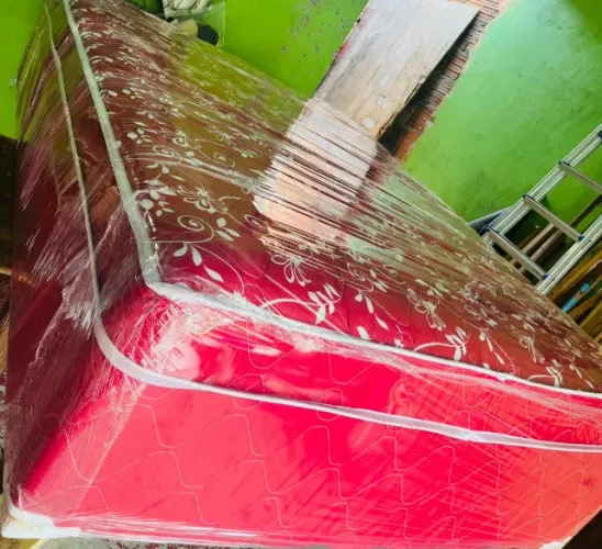 Cama com 20cm de espuma 600$ entrega grátis